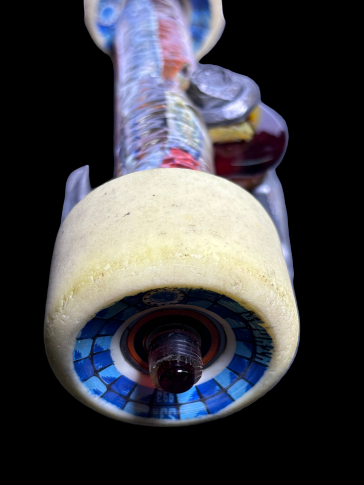 Skate truck art piece with sweers glass