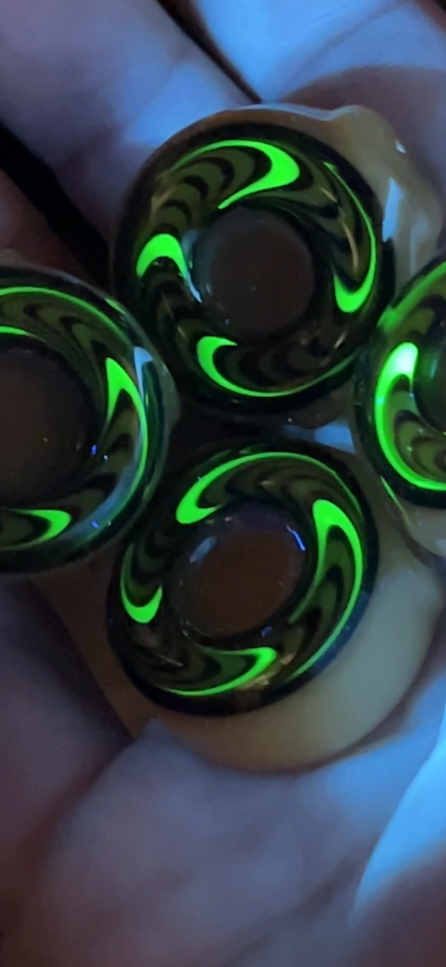 UV Green Skate wheel pendant